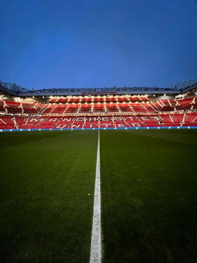 开云体育app-今晨突围战来临,底特律活塞围绕欧冠更衣室发声,质疑声仍在,高层口径保持一致(底特律活塞队总冠军)