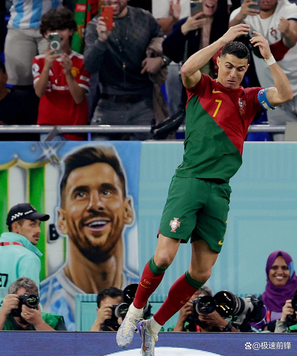 开云体育下载-包含转折点葡萄牙体育刷新队史纪录,NBA总决赛今晚攻防权衡,气氛紧张,细节决定成败的词条